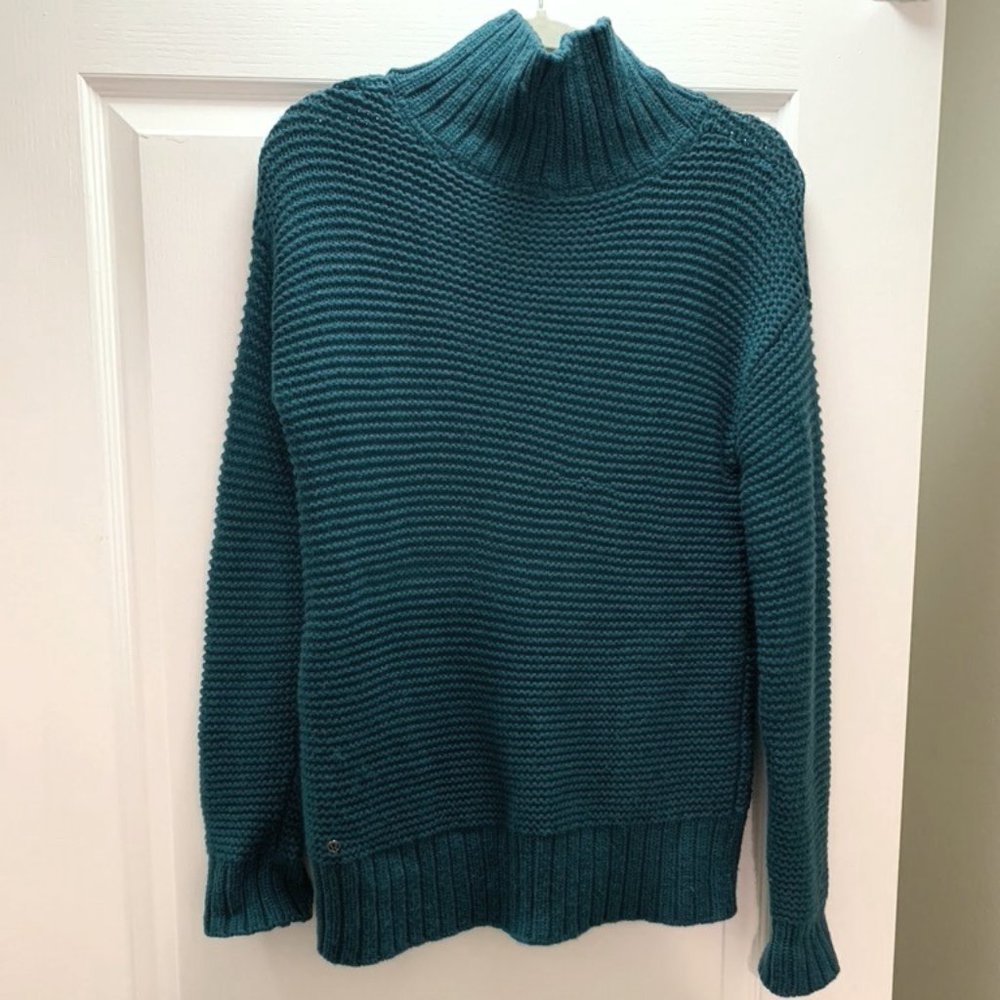 Lululemon Sweater
